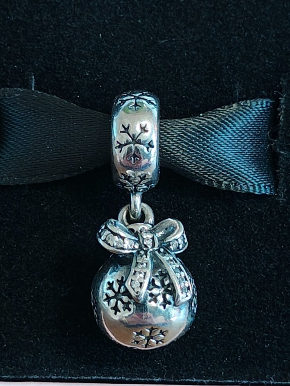 Authentic Pandora Retired Christmas Ornament CZ Dangle Charm 791410CZ - Picture 3 of 8